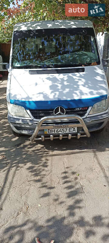 Mercedes-Benz Sprinter 2003