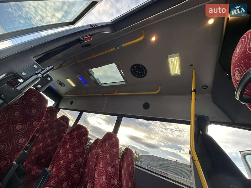 Туристичний / Міжміський автобус Mercedes-Benz Sprinter 2010 в Корсунь-Шевченківському