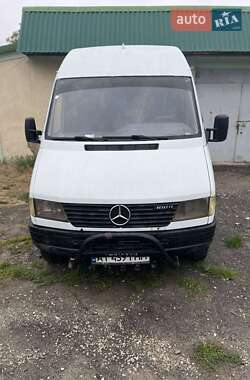 Грузопассажирский фургон Mercedes-Benz Sprinter 1997 в Каменец-Подольском