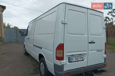 Грузовой фургон Mercedes-Benz Sprinter 2002 в 