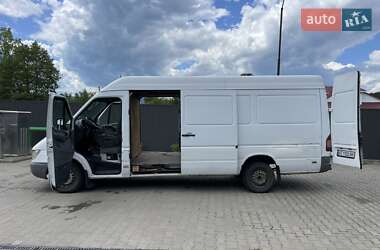 Вантажний фургон Mercedes-Benz Sprinter 2005 в 
