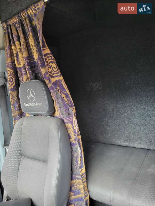 Вантажний фургон Mercedes-Benz Sprinter 2005 в Вінниці