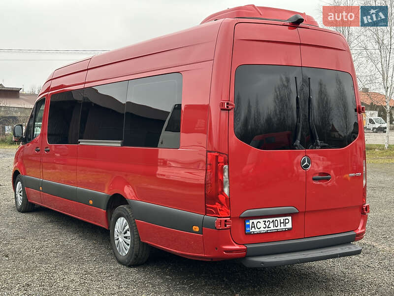 Вантажопасажирський фургон Mercedes-Benz Sprinter 2020 в Луцьку