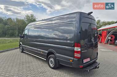 Грузовой фургон Mercedes-Benz Sprinter 2017 в 