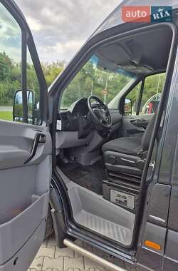 Грузовой фургон Mercedes-Benz Sprinter 2017 в 
