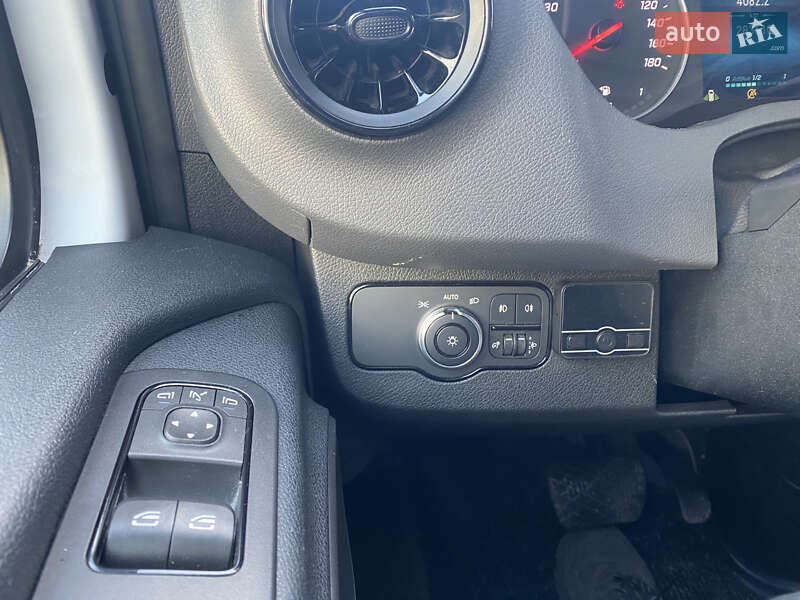 Микроавтобус Mercedes-Benz Sprinter 2019 в Киеве