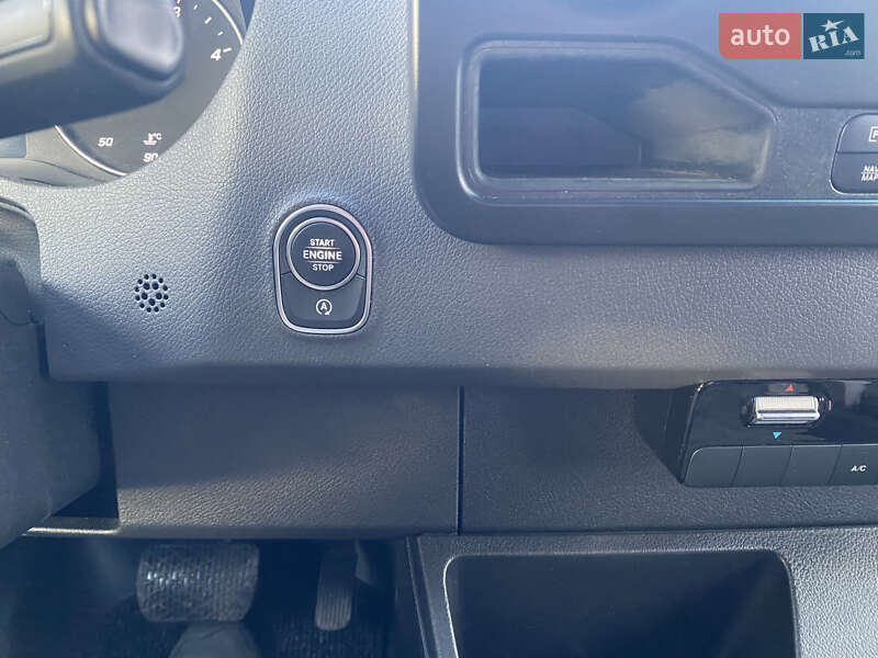 Микроавтобус Mercedes-Benz Sprinter 2019 в Киеве