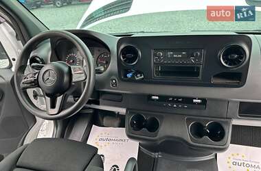 Грузовой фургон Mercedes-Benz Sprinter 2020 в 