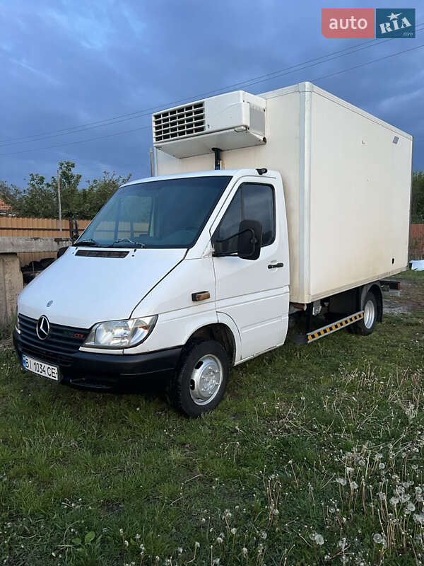 Рефрижератор Mercedes-Benz Sprinter 2003 в 