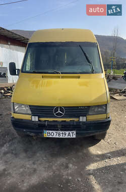 Грузопассажирский фургон Mercedes-Benz Sprinter 1999 в Косове