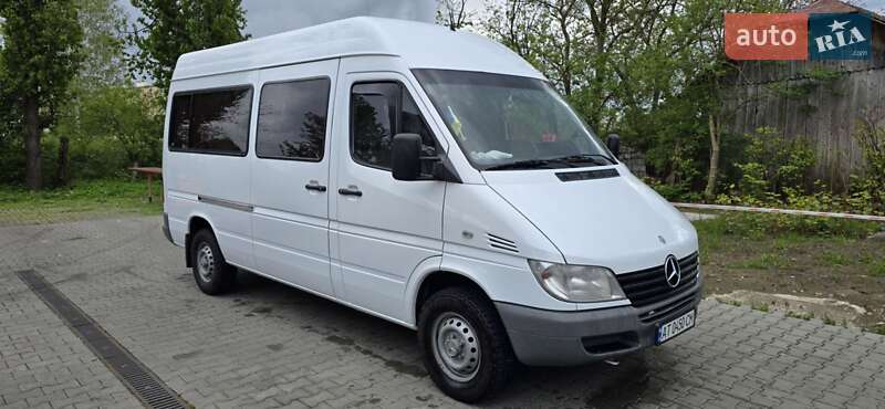Микроавтобус Mercedes-Benz Sprinter 2000 в Ивано-Франковске