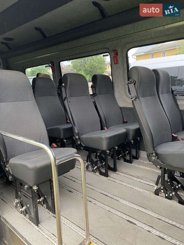 Туристичний / Міжміський автобус Mercedes-Benz Sprinter 2010 в Чернівцях