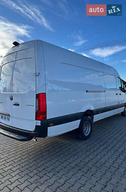 Грузовой фургон Mercedes-Benz Sprinter 2021 в 