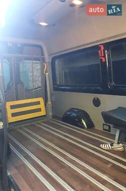 Інші вантажівки Mercedes-Benz Sprinter 2015 в 