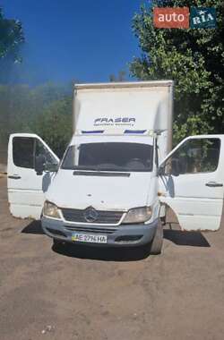 Грузовой фургон Mercedes-Benz Sprinter 2005 в 