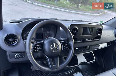 Грузовой фургон Mercedes-Benz Sprinter 2020 в 