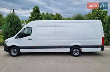 Грузовой фургон Mercedes-Benz Sprinter 2021 в 