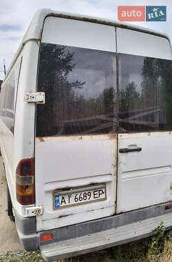 Микроавтобус Mercedes-Benz Sprinter 2000 в 