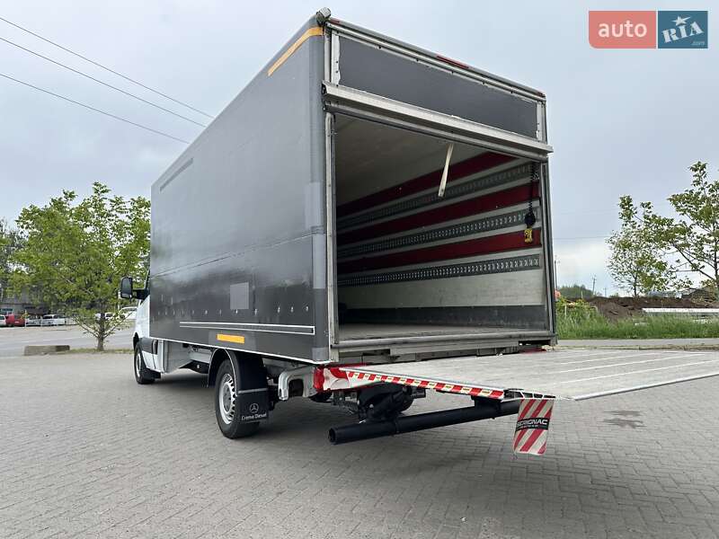 Грузовой фургон Mercedes-Benz Sprinter 2017 в Черновцах