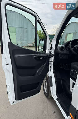 Вантажний фургон Mercedes-Benz Sprinter 2019 в 