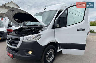 Вантажний фургон Mercedes-Benz Sprinter 2019 в 