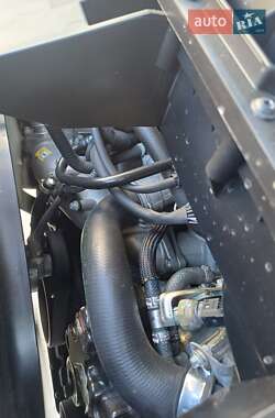 Грузовой фургон Mercedes-Benz Sprinter 2022 в 