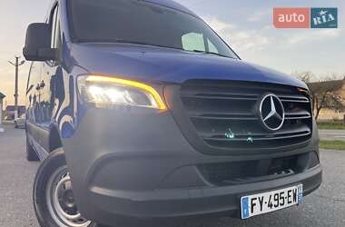 Вантажний фургон Mercedes-Benz Sprinter 2021 в 