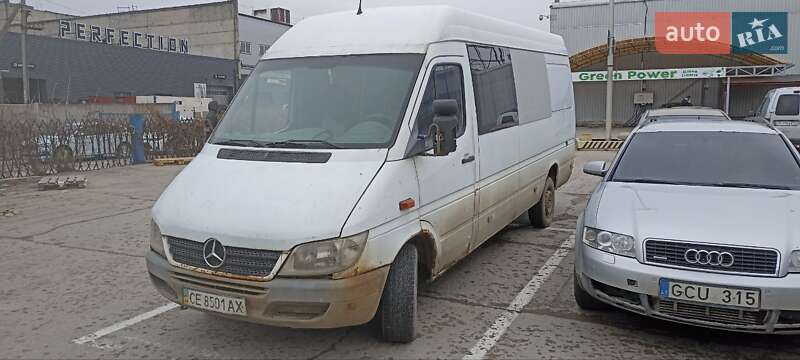 Вантажопасажирський фургон Mercedes-Benz Sprinter 2005 в 