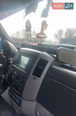 Приміський автобус Mercedes-Benz Sprinter 2011 в 