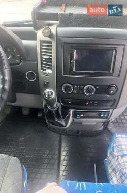 Приміський автобус Mercedes-Benz Sprinter 2011 в 