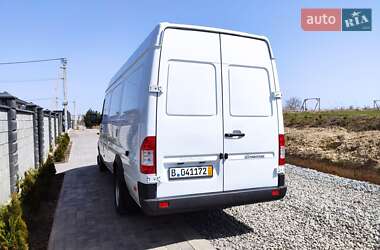 Грузовой фургон Mercedes-Benz Sprinter 2003 в 