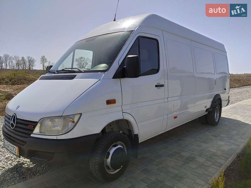 Грузовой фургон Mercedes-Benz Sprinter 2003 в Ровно