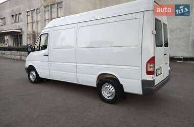 Грузовой фургон Mercedes-Benz Sprinter 2006 в 
