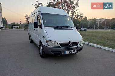Грузовой фургон Mercedes-Benz Sprinter 2006 в 