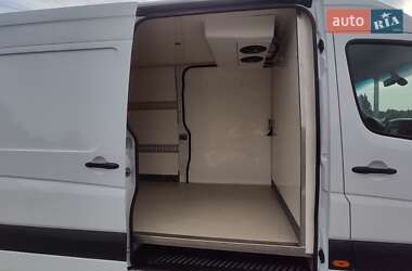 Вантажний фургон Mercedes-Benz Sprinter 2011 в 
