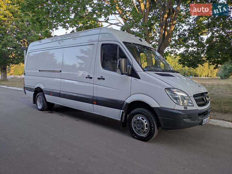 Вантажний фургон Mercedes-Benz Sprinter 2011 в 