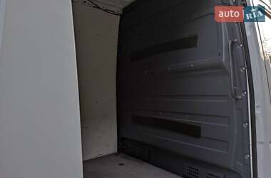 Вантажний фургон Mercedes-Benz Sprinter 2011 в 