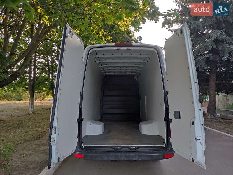Грузовой фургон Mercedes-Benz Sprinter 2011 в Ровно