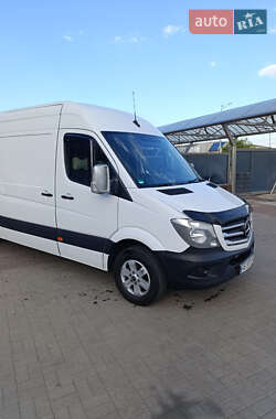 Грузовой фургон Mercedes-Benz Sprinter 2018 в 