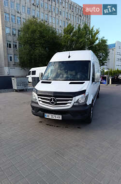 Грузовой фургон Mercedes-Benz Sprinter 2018 в 