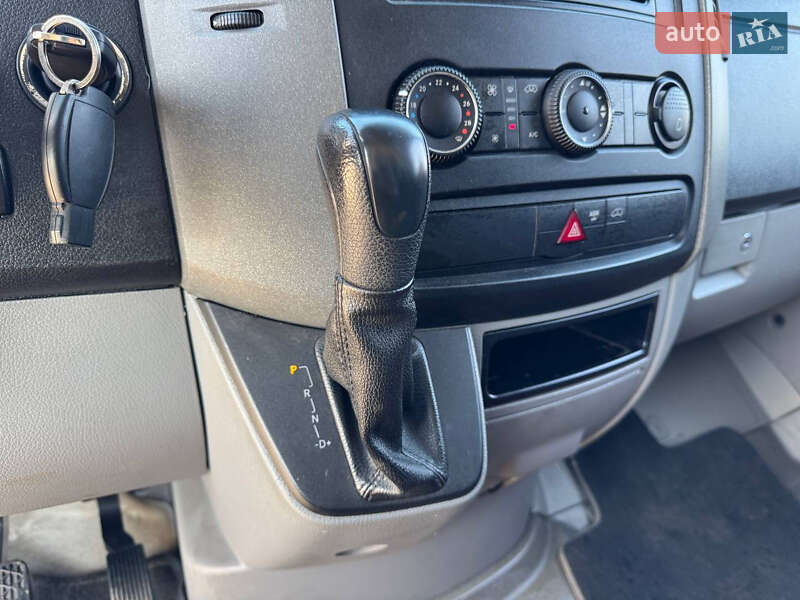 Борт Mercedes-Benz Sprinter 2011 в Стрые