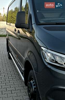 Вантажний фургон Mercedes-Benz Sprinter 2020 в 