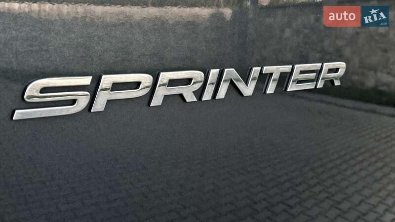 Грузовой фургон Mercedes-Benz Sprinter 2020 в Черновцах