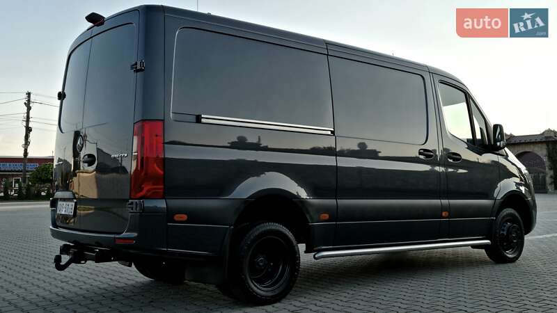 Грузовой фургон Mercedes-Benz Sprinter 2020 в Черновцах