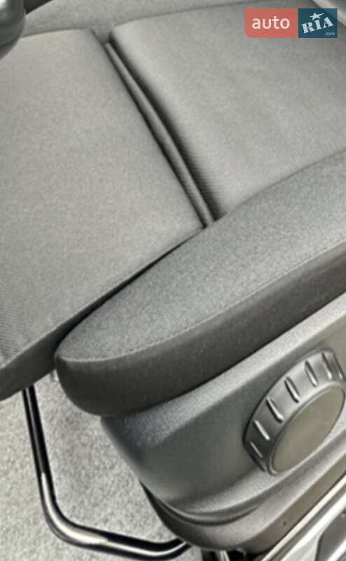 Грузовой фургон Mercedes-Benz Sprinter 2020 в Черновцах