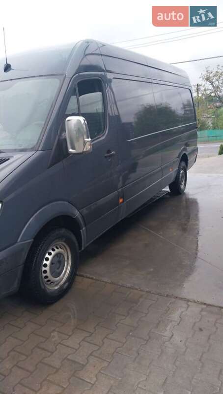 Грузовой фургон Mercedes-Benz Sprinter 2008 в Черновцах