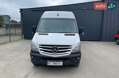 Грузовой фургон Mercedes-Benz Sprinter 2017 в 