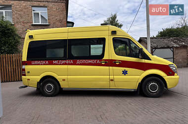 Автомобіль швидкої допомоги Mercedes-Benz Sprinter 2012 в 