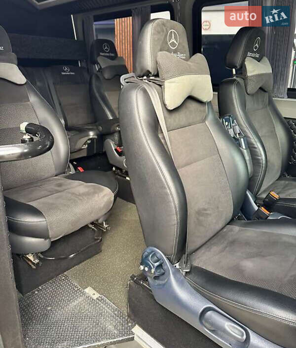 Мікроавтобус Mercedes-Benz Sprinter 2013 в Чернівцях
