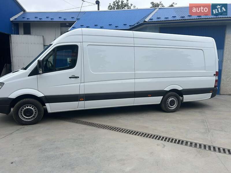 Грузовой фургон Mercedes-Benz Sprinter 2011 в Бучаче
